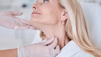 Liposukcija podbratka u Turskoj