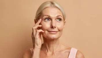 Najbolji hirurzi za duboko ravno podizanje lica u Turskoj